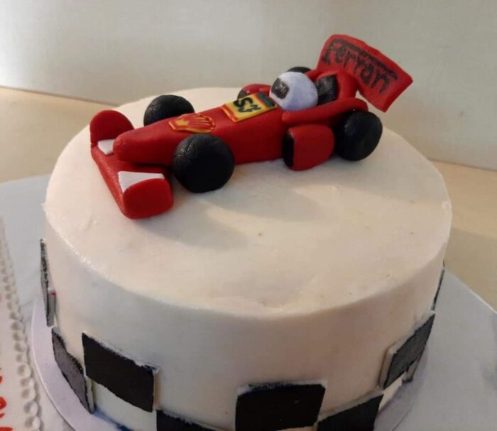 Eggless chocolate fondant cake(customised)